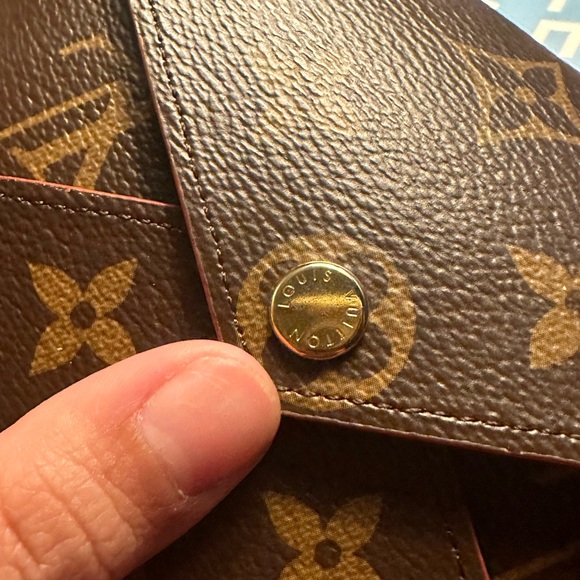 Classic Louis Vuitton Kirigami Set - Picture 11 of 16